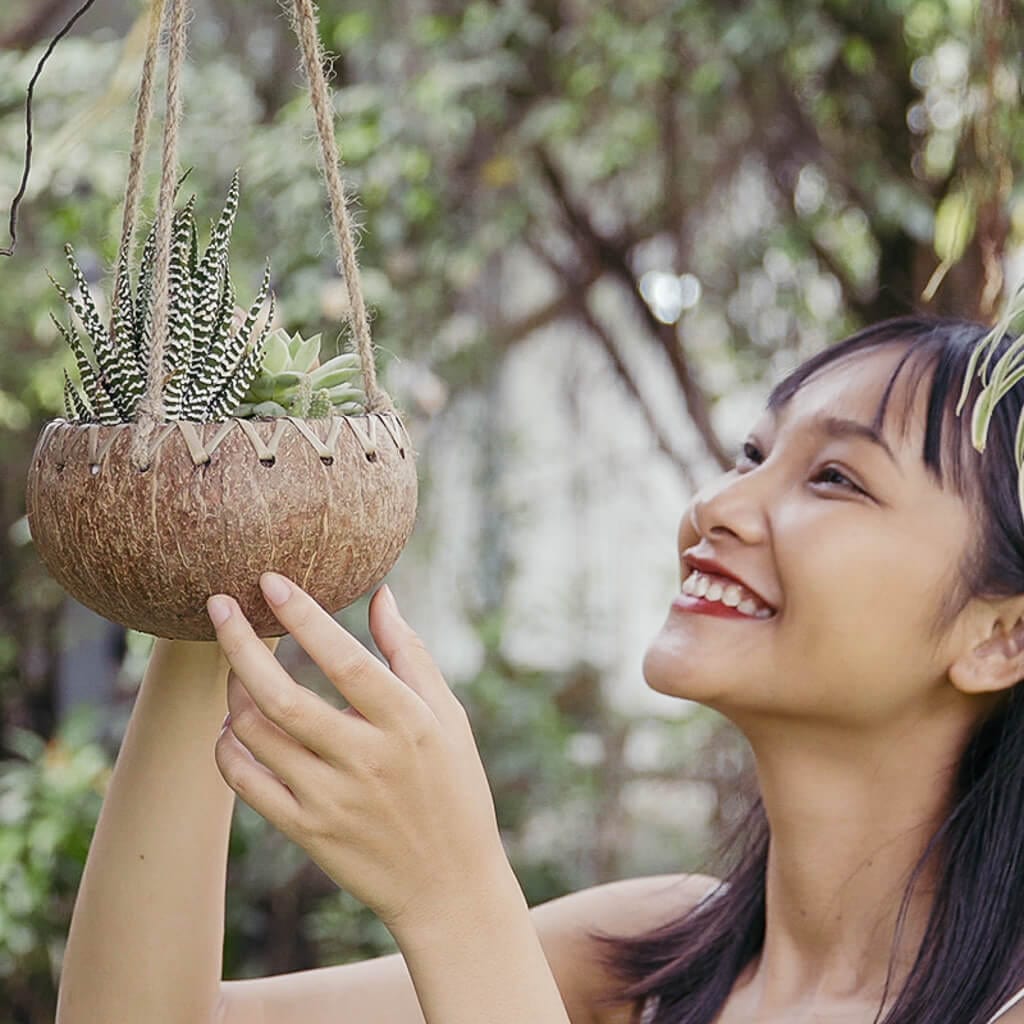Hanging Fiber Coconut Planter